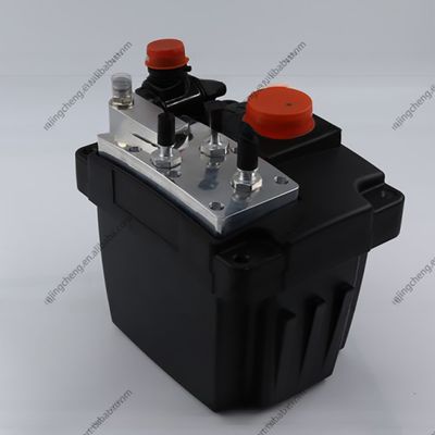 1205710-KW100 A034J233 5273338 Pompa di dosaggio per apparecchiature per auto Cummins Pompe di misurazione dell'urea